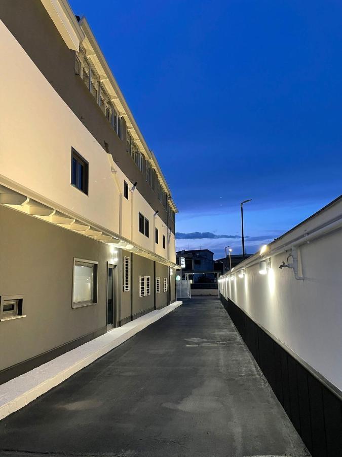 Hotel Cristian Giugliano In Campania Exterior foto